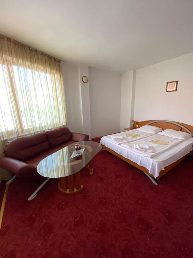 Family Hotel The Golden Fish Sozopol Zewnętrze zdjęcie