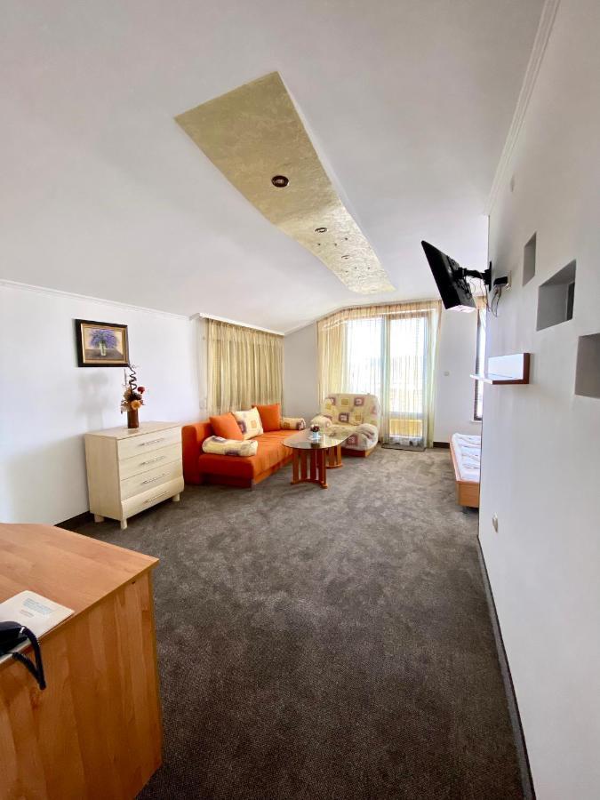 Family Hotel The Golden Fish Sozopol Zewnętrze zdjęcie
