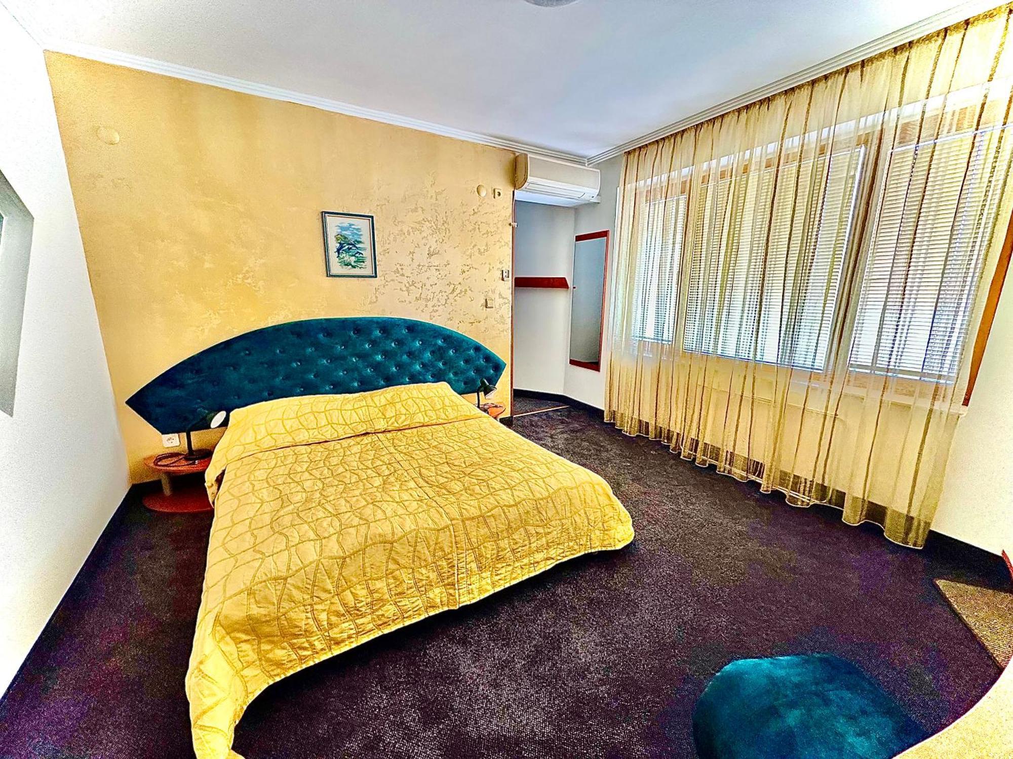 Family Hotel The Golden Fish Sozopol Zewnętrze zdjęcie